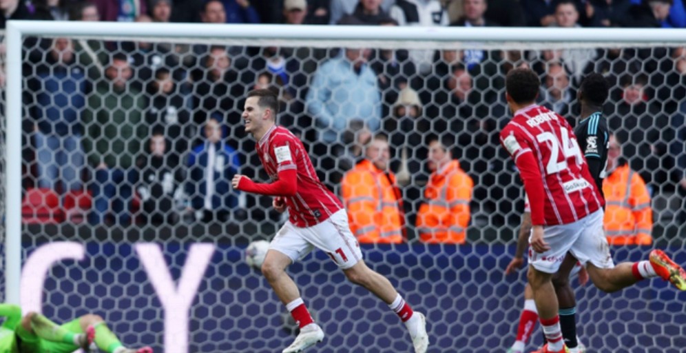 Sylvinho vazhdon ta injorojë, Anis Mehmeti shënon golin e dytë në 4 javë në Championship (video)