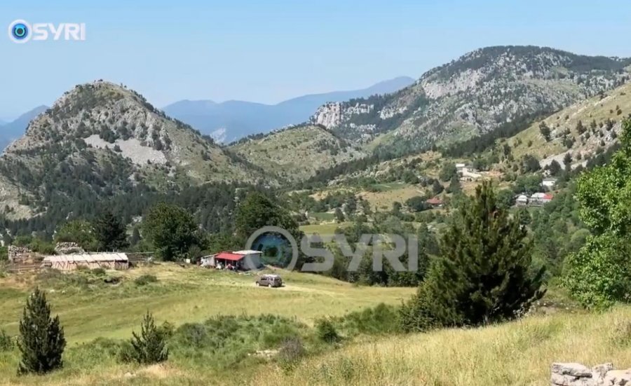 SYRI TV/ Mirditë, takim me investitorë vendas dhe të huaj, fokusi i takimit potenciali i zonës