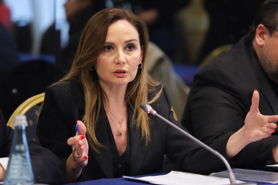 Tabaku: Qeveria pas 12 vitesh dështime kthehet te strategjia e PD për menaxhimin e mbetjeve