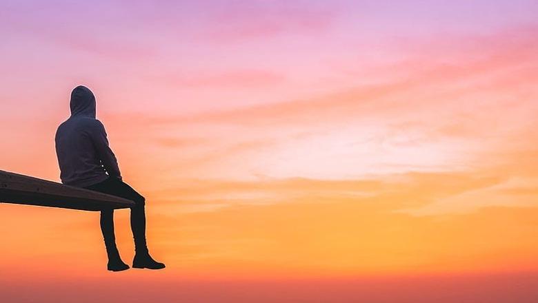 Të pavarur dhe të qetë, shenjat e horoskopit që ndihen mirë edhe kur janë vetëm