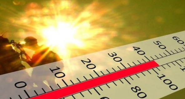 Temperaturat sot mbi 40 gradë. Për fikjen e zjarreve mbërriten edhe dy helikopterë nga Emiratet e Bashkuara Arabe