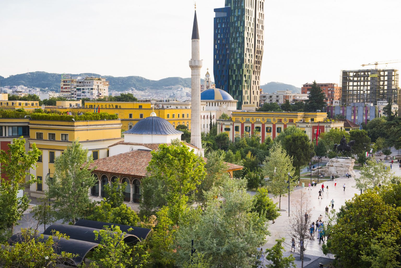 “The National”: Tirana, perla e Ballkanit