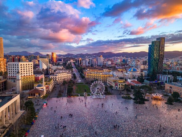 ”The Standard”: Tirana, një kryeqytet që nuk duhet kaluar me nxitim