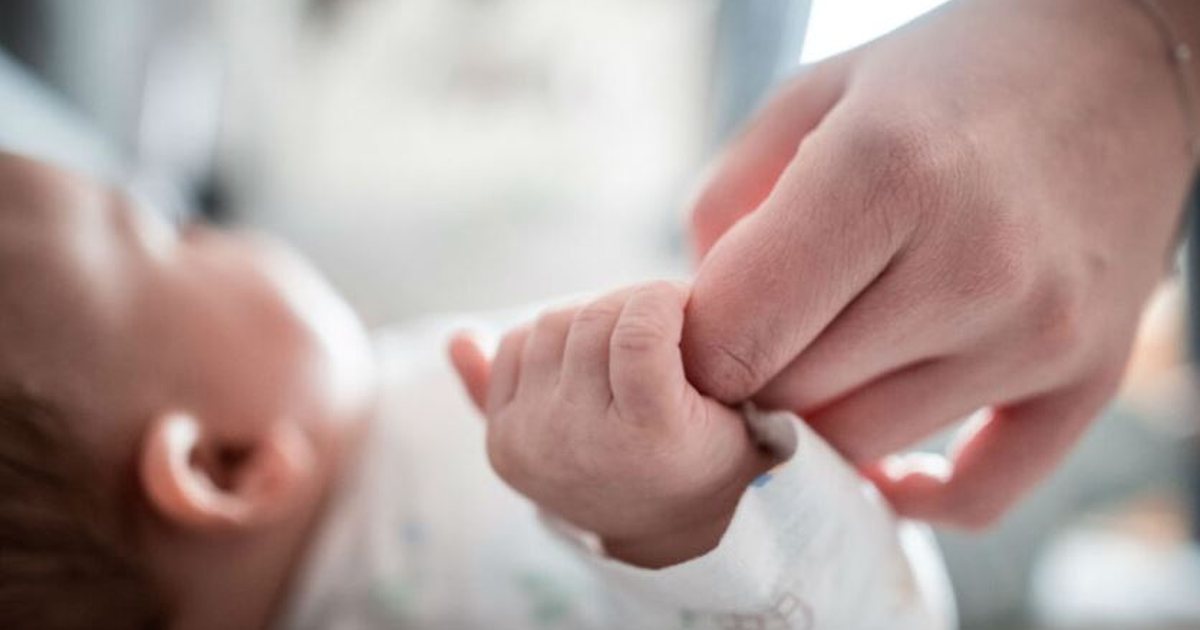 Thellohet rënia e lindjeve, shtesa natyrore drejt zeros/ Gjirokastra dhe Kukësi me shifra minimale