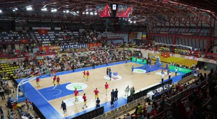 Thirrjet antishqiptare në ndeshjen e basketbollit në Kumanovë, një i arrestuar, disa merren në pyetje