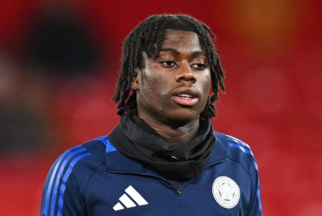 Thyeu rekordin e Bellingham në fundjavë, Real Madrid dhe Barcelona nisin garën për yllin e ri të Anglisë