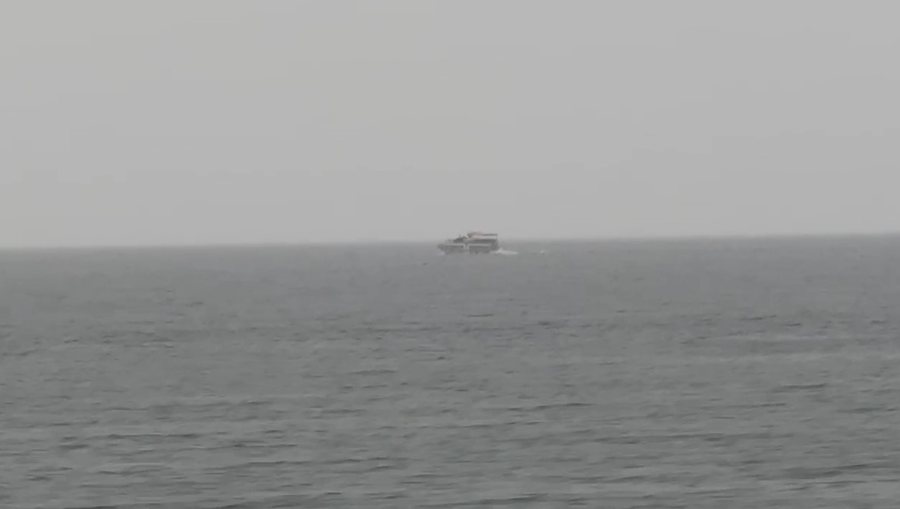 Trageti i Ohrit del në Pogradec, stuhia çorienton mjetin lundrues