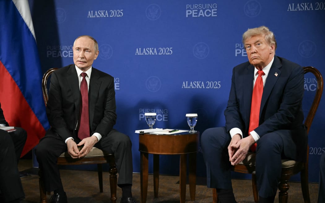 Trump pas takimit me Putin në konferencë: I takon Zelenskyt të vendos, Rusia do paqe