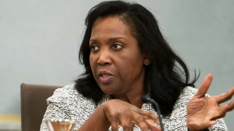 Trump urdhëron shkarkimin e guvernatores së Rezervës Federale! Cook: S’ke të drejtë, nuk dorëhiqem