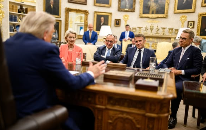 Trumpi dhe “studentët” e tij kryeministra e presidentë!