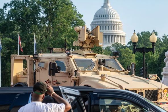 Ushtria në rrugët e Washington, kryebashkiakët nuk “dorëzohen” ndaj Trump