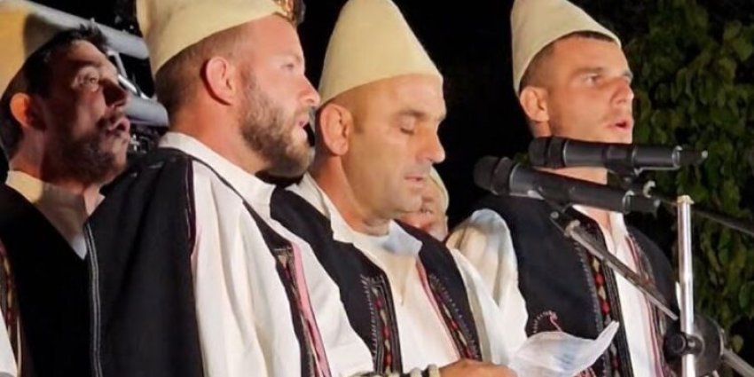 ‘Vajzë Fest’ mbyll edicionin e tretë: Tri ditë këngë, valle e art në zemër të Lumit të Vlorës