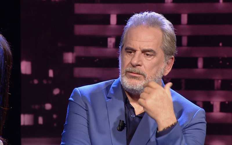 “Vdekja, kjo Zonjë madhështore!”. Çfarë shkroi Artur Zheji për vdekjen 1 vit më parë