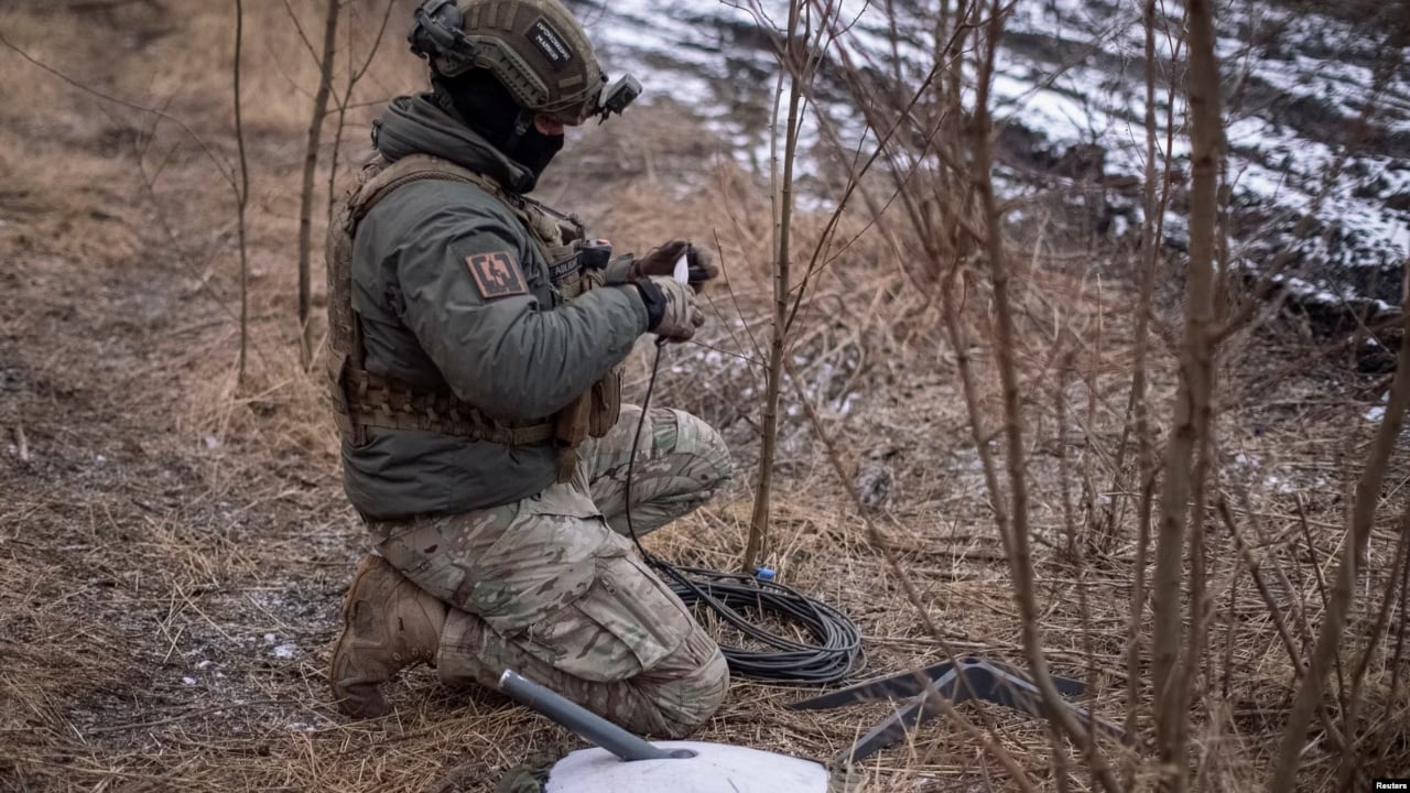 Vetoja e presidentit polak kërcënon qasjen e Ukrainës në Starlink