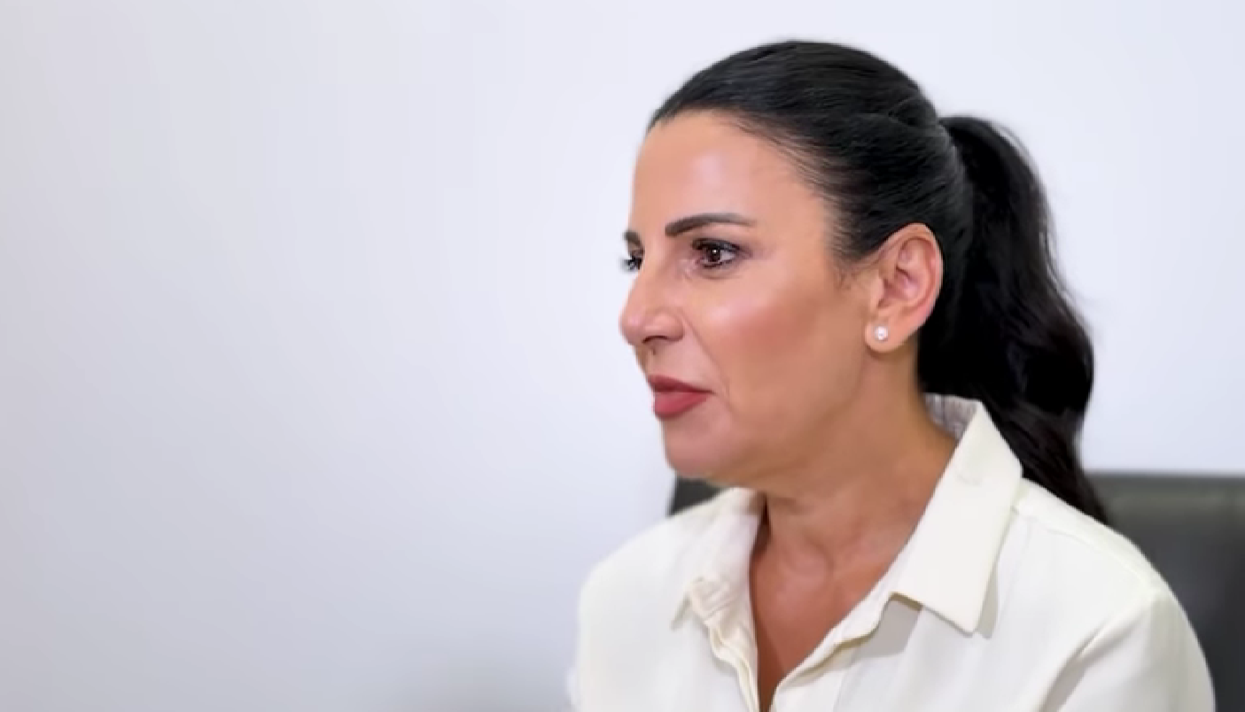 VIDEO/ Balluku pret në takim dy veteranët e sistemit energjetik: Shtylla kryesore e zhvillimit ekonomik