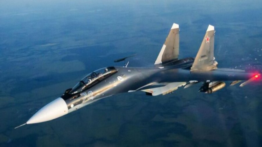 VIDEO/ Rusia humb një aeroplan Su-30SM pranë Ishullit të Gjarprit në Ukrainë