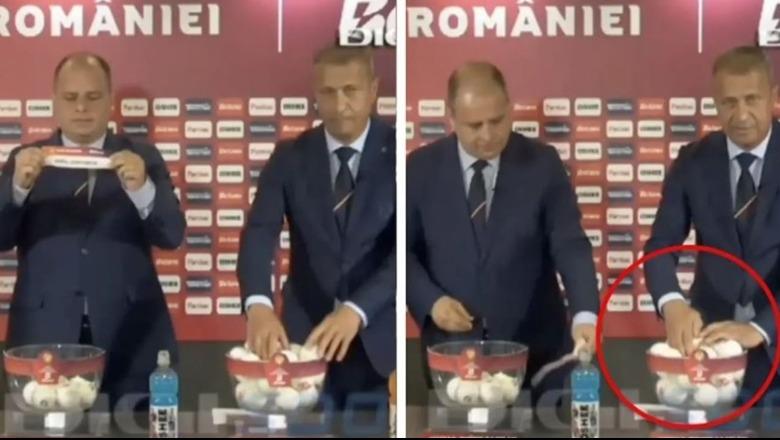 VIDEO/ Shorti i Kupës së Rumanisë trukohet hapur nga zyrtarët e federatës