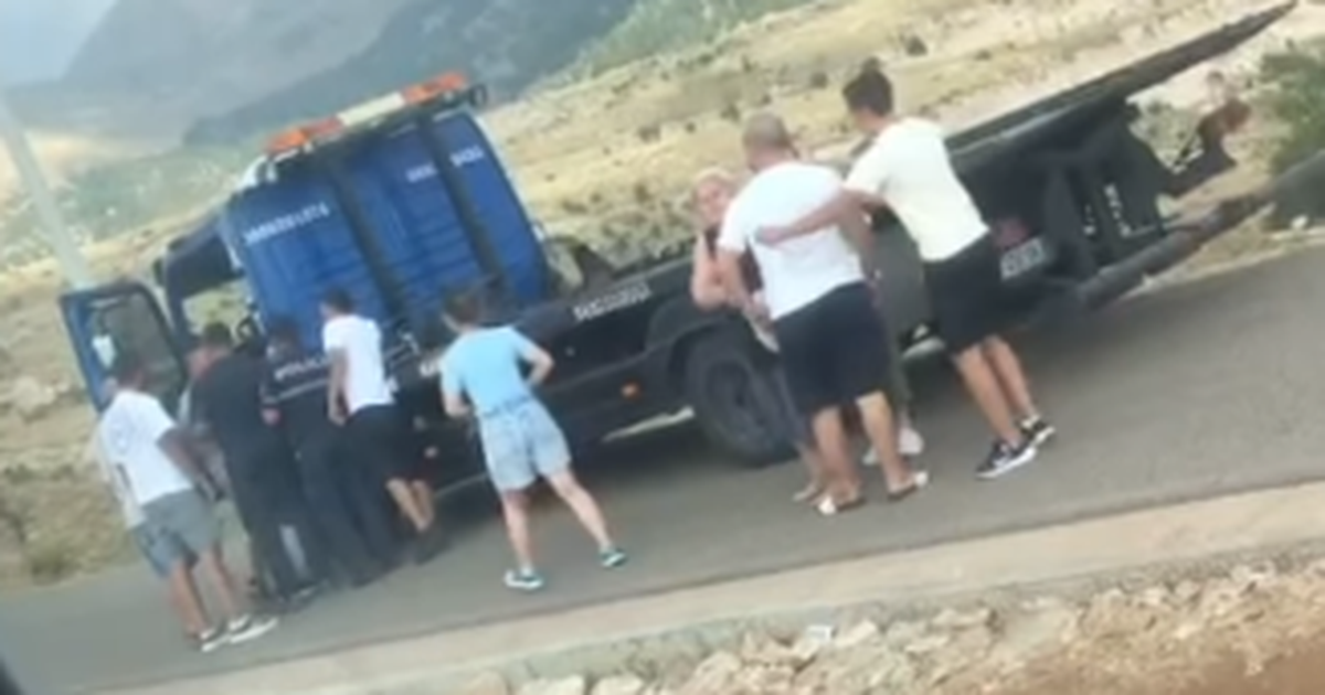 VIDEO/ Shqiptarët nuk ‘gjejnë paqe’, plas sherri në Malin e Tomorrit