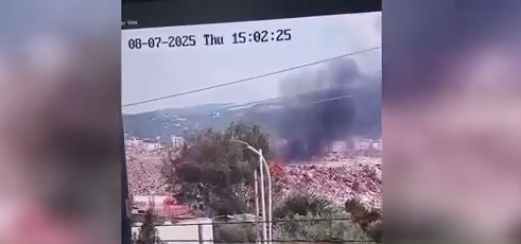 (VIDEO) Zjarri në Vlorë i qëllimshëm, fillimisht iu vu flaka eskavatorit