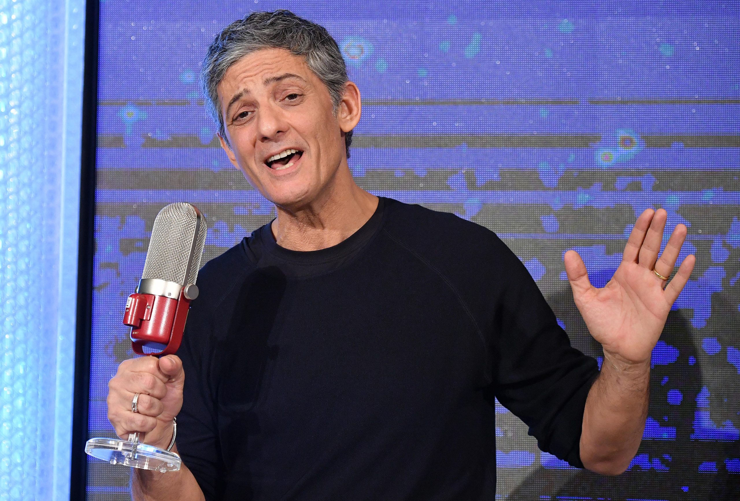 Vjedhje spektakolare në vilën e Rosario Fiorello-s: Banda grabit bizhuteri dhe orë me vlerë mbi 300,000 euro