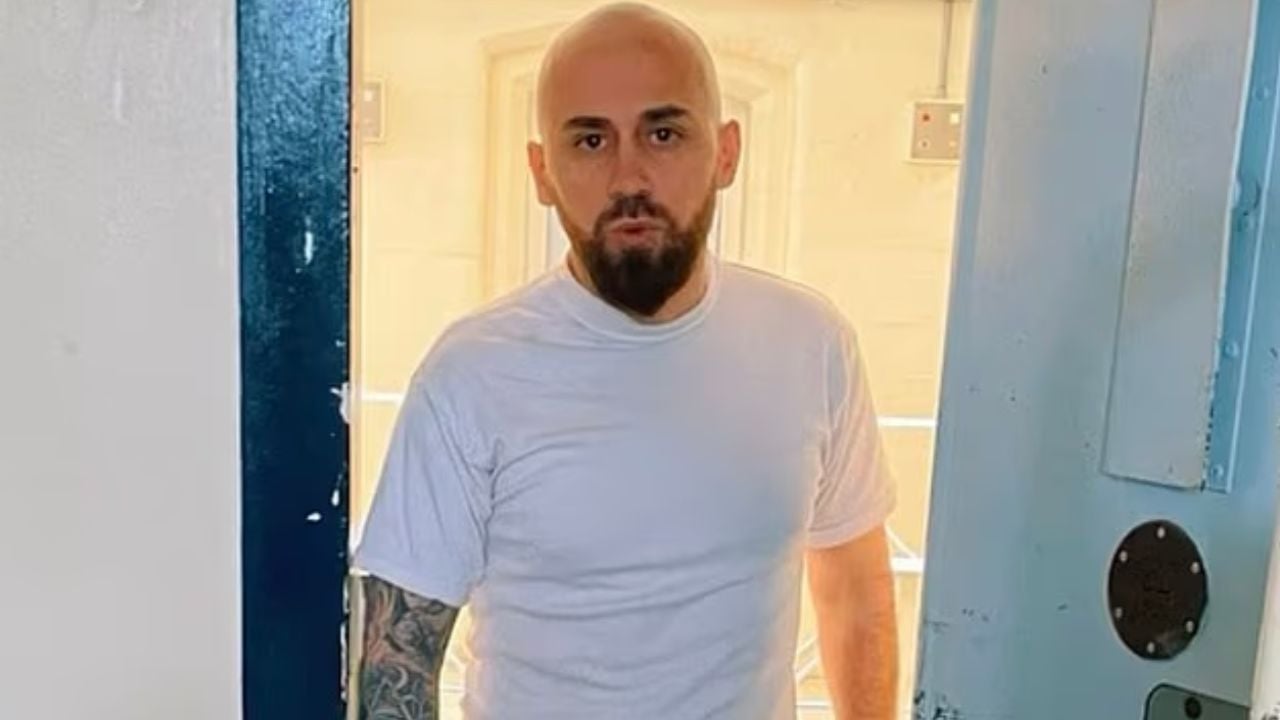 Vrasësi shqiptar me celular në burg. “Daily Mail”: Nga TikTok kërkon të transferohet në Shqipëri