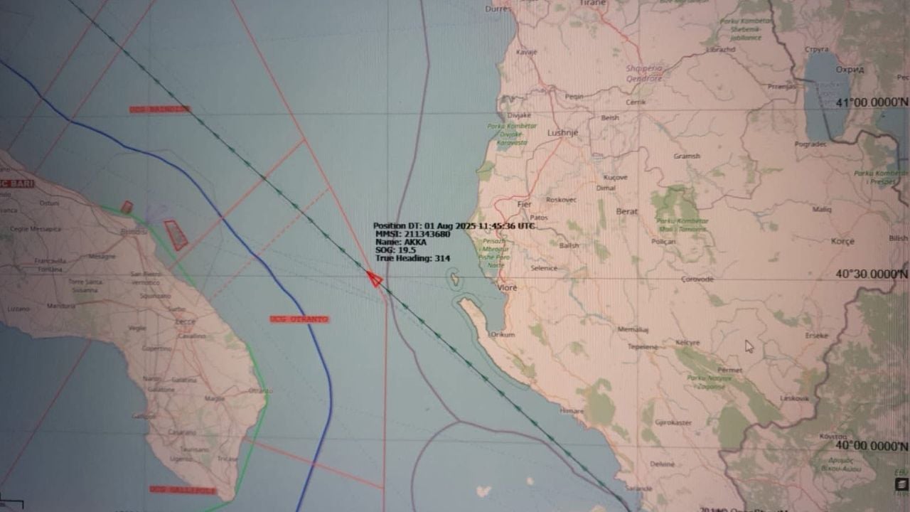 Zhduket pasagjeri i tragetit! Shqipëria operacion kërkimi nga Kepi i Stillos në grykëderdhjen e Semanit