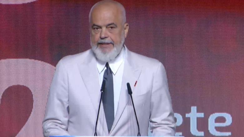 Zjarret, ironizon Rama: Avionët nuk janë magjistarë! Do kemi flotën tonë