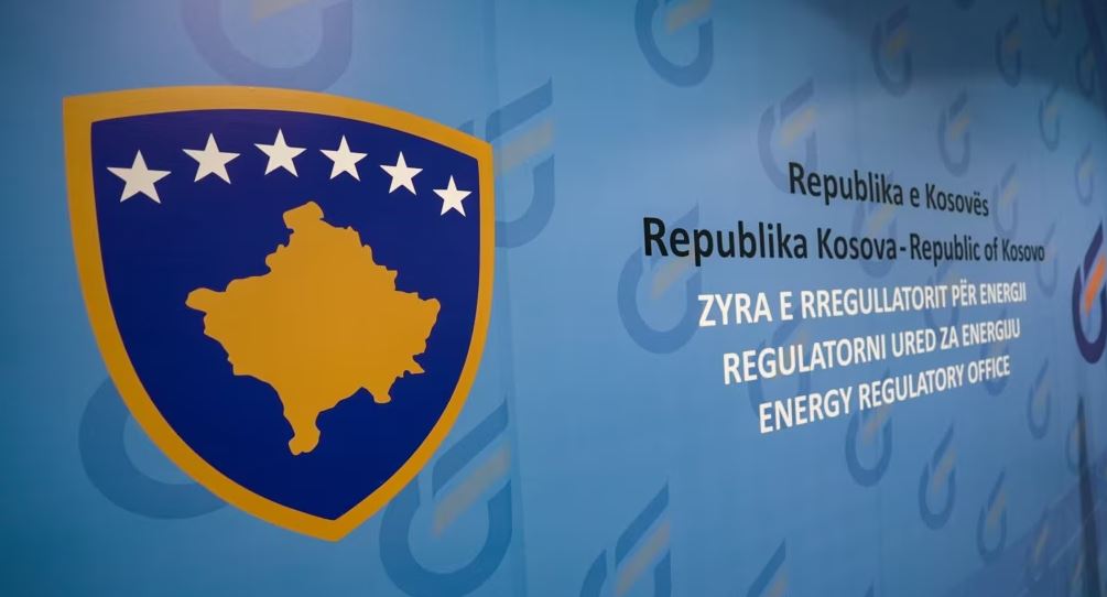 ZRRE: Nga 16 gushti bizneset pa kontratë për furnizim do të shkëputen nga rrjeti energjetik