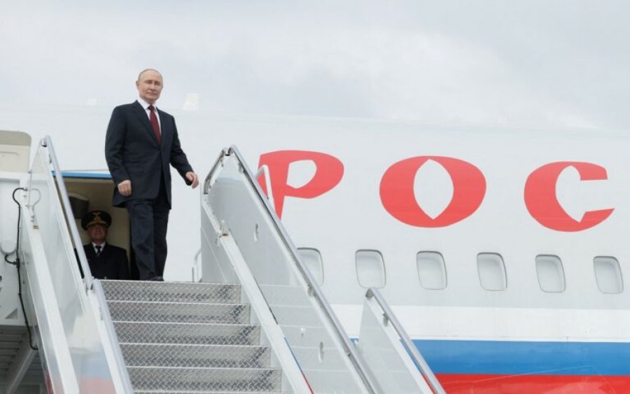 Zvicra ofron të mbajë bisedimet e paqes për Ukrainën, e gatshme t’i japë Putinit imunitet nga arrestimi