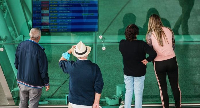 “1 milion shqiptarë janë larguar brenda 16 viteve”- Eurostat: Pas pandemisë, numri i lejeve të qëndrimit në BE u rrit me 230 mijë