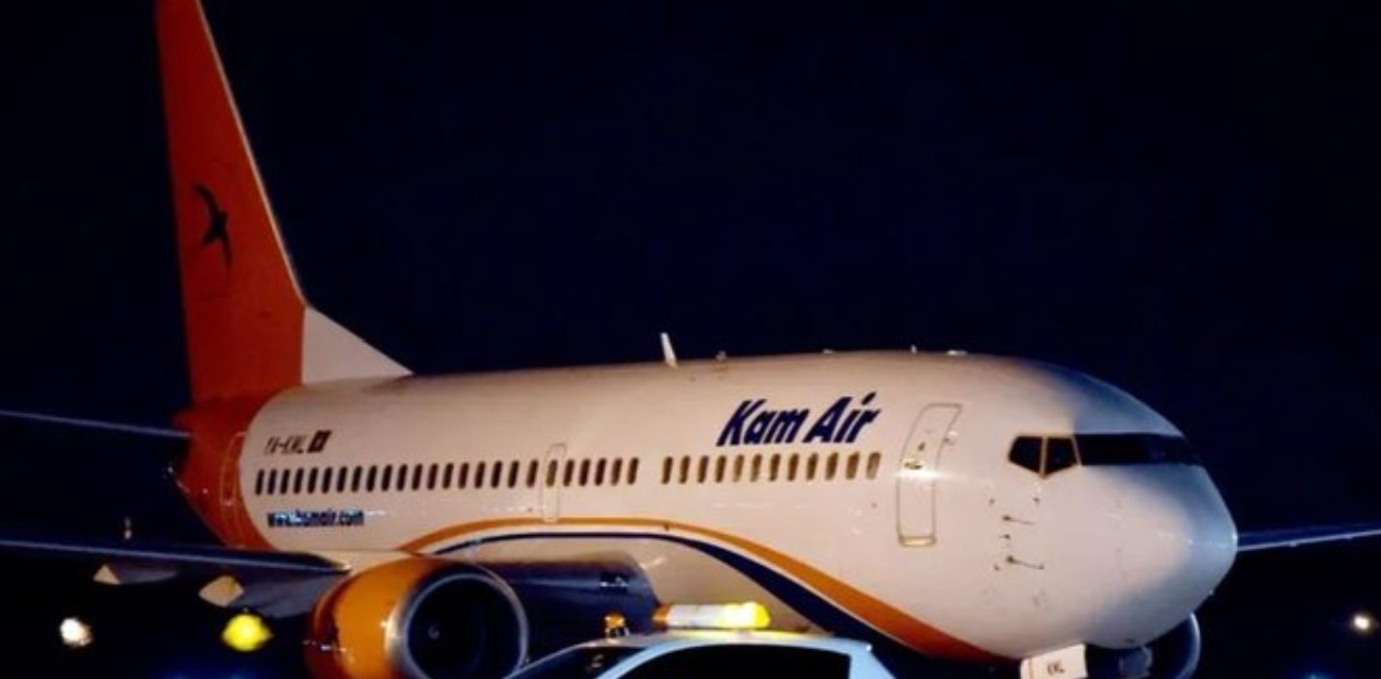 13-vjeçari afgan udhëton i fshehur te rrotat e avionit nga Kabuli në Delhi