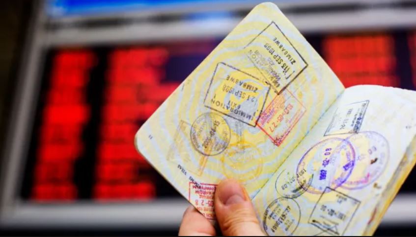 29 vende evropiane do të heqin vulat në pasaporta, mungon Shqipëria/ Vetëm 4 vende jashtë BE-së në listë