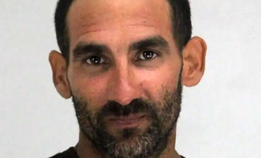 37-vjeçari i pret kokën menaxherit të hotelit pas një sherri për lavatriçen