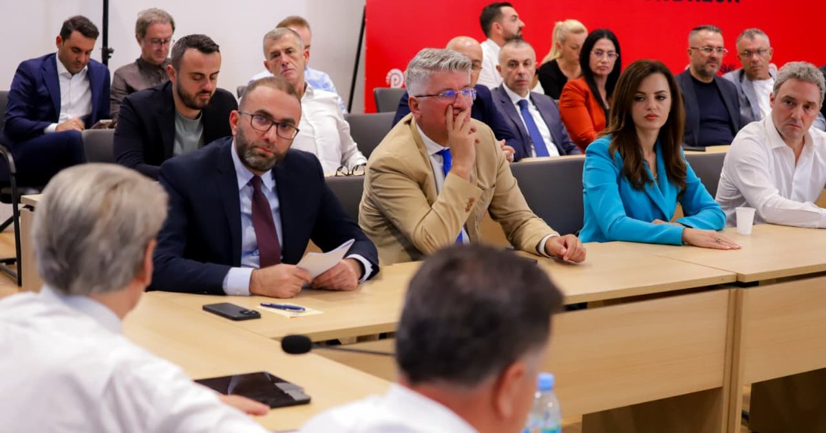 50 deputetë në 3 grupe parlamentare- PD ‘furnizon’ partinë e Metës dhe aleatët, Vokshi refuzon postin