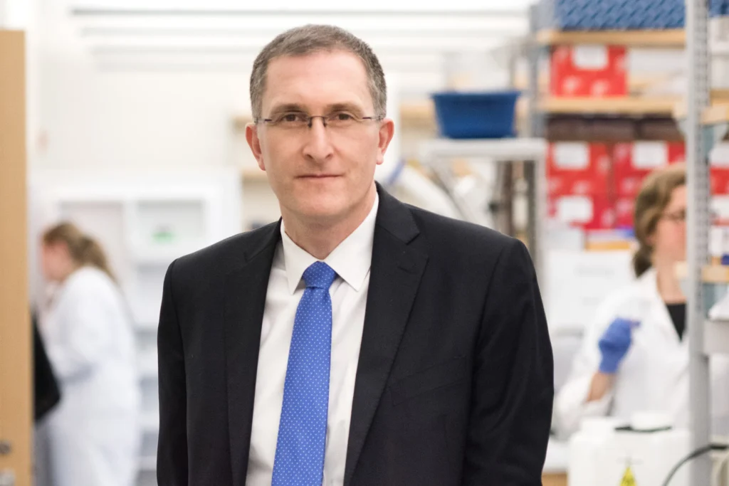 A duhet përdorur paracetamoli gjatë shtatzënisë? Çfarë thotë profesori italian