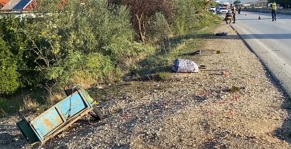 Aksident me vdekje në Rrogozhinë-Lushnje/ Autobusi me targa greke përplas motomjetin, vdes shoferi (EMRI)