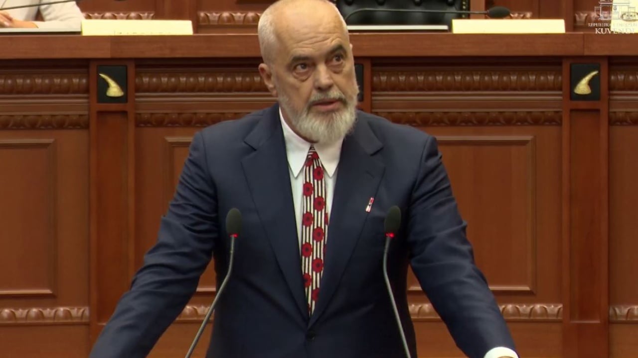 Aksioni për lirimin e hapësirave publike, Rama ndan videon e radhës: Vijojmë