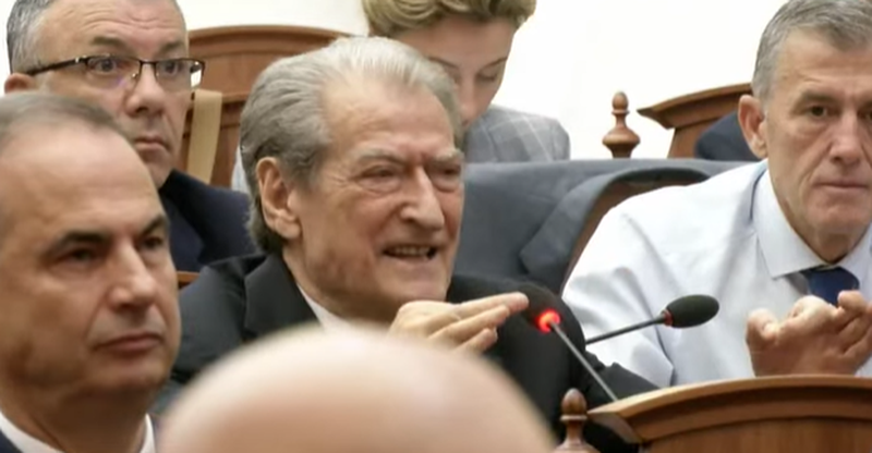 Akuzat e Berishës ndaj kundërshtarëve, sondazhi: 67.1% e shqiptarëve nuk e besojnë kreun e PD