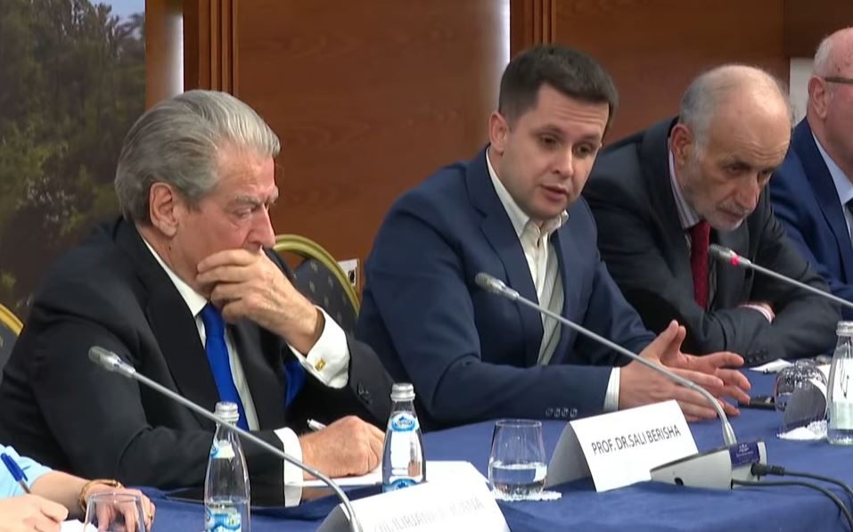 Alimehmeti sulmon ‘primaret’ e Berishës: Prodhuan problematika, pasoja dhe pakënaqësi!