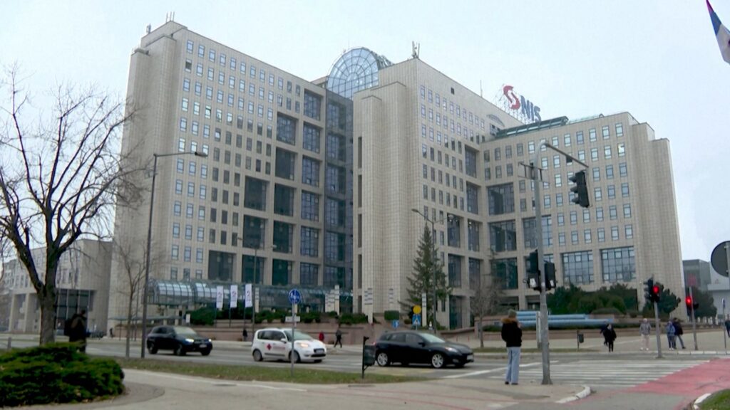 Amerikanët, gati sanksionet për industrinë serbe të naftës/ Trump i jep Vuçiçit edhe 8 ditë afat