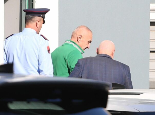 Apeli rrëzon kërkesën e Metës për lirim nga qelia! Ish presidenti mbetet në burg