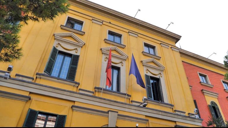 Arka e shtetit fryhet me 5 miliardë euro në 8 muaj, ja ku u mblodhën paratë