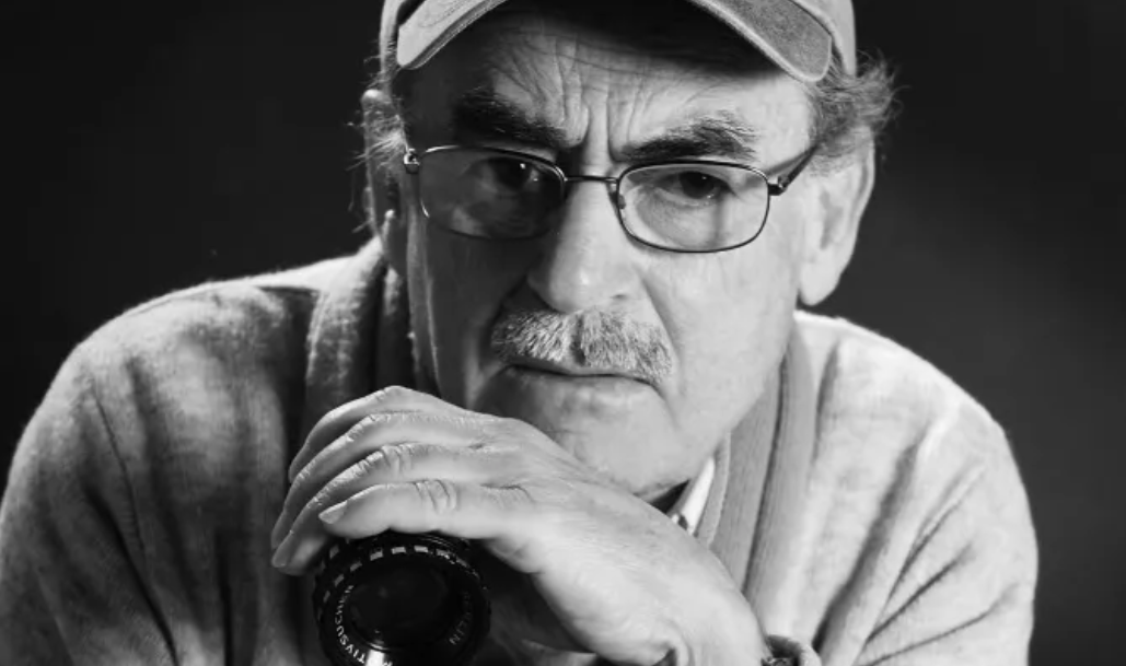 Arti në zi, shuhet regjisori Dhimitër Anagnosti