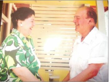 Arti shqiptar në zi! Ndërron jetë sopranoja Luiza Çako, bashkëshortja e Gaqo Çakos dhe nëna e Pirro Çakos