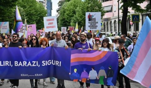 Barazia gjinore/ S’ka më burrë-grua, ligji i ri i hap rrugën agjendës LGBT në Shqipëri