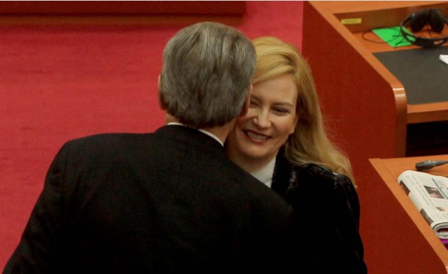 Berisha e futi në listë të sigurt, Mesila Doda braktis grupin e PD, shpallet deputete e…