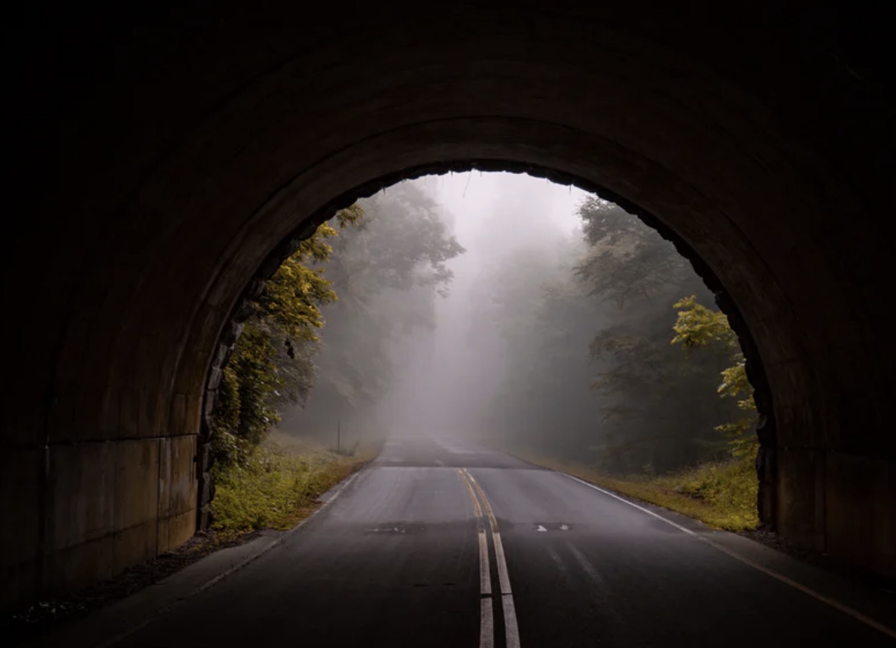 “Bota që dikur më frymëzonte, tani ma shpif…”
