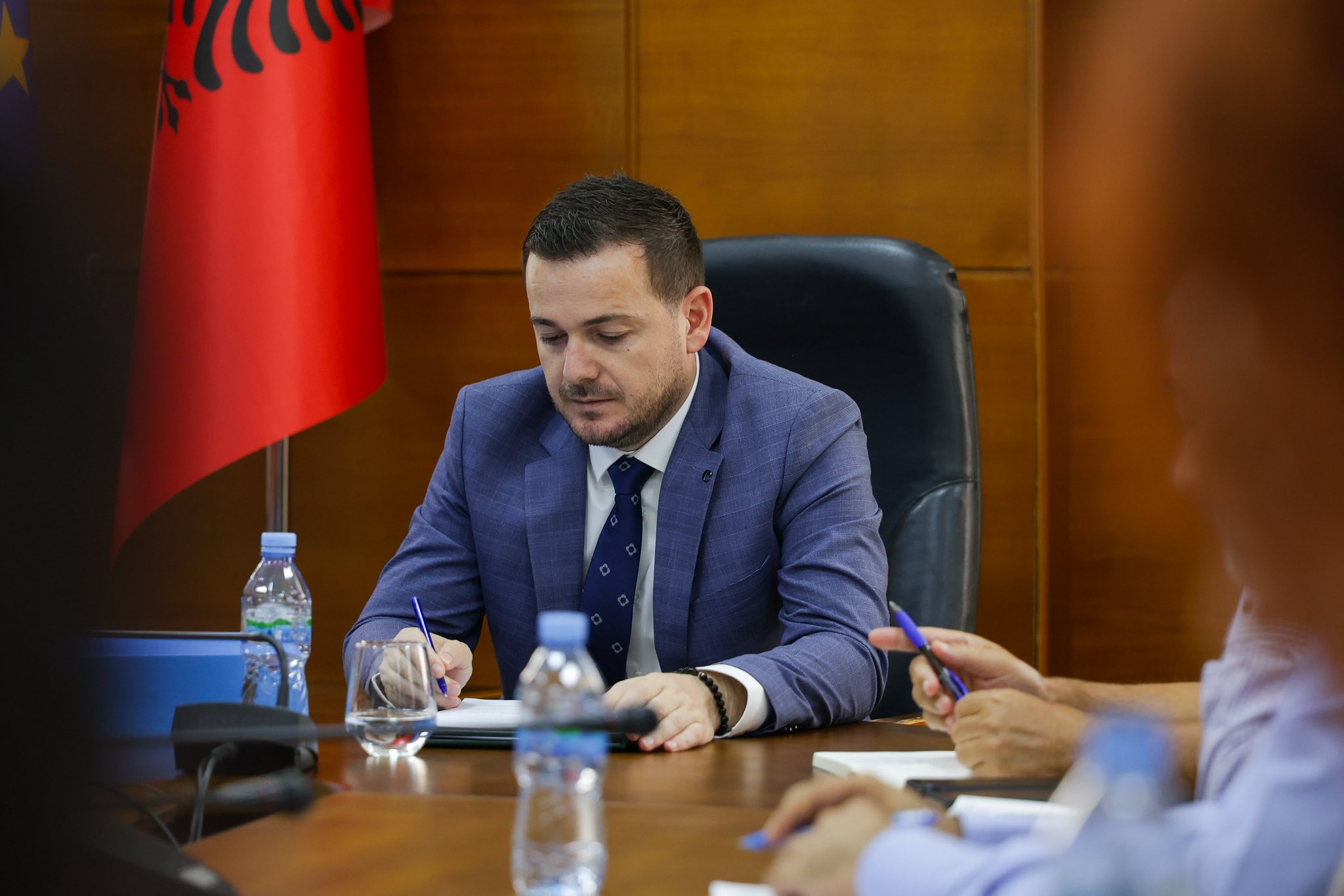 Bujqësia drejt BE 2030, ministri i ri Salla vendos prioritetet kryesore