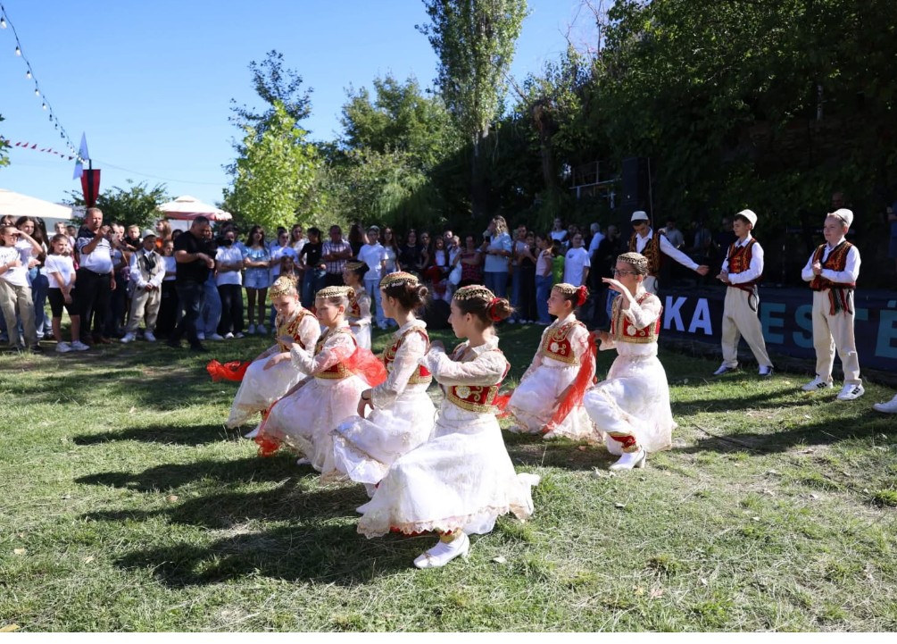 “Byshek Fest”, mes natyrës, traditës dhe argëtimit në zemër të Shushicës