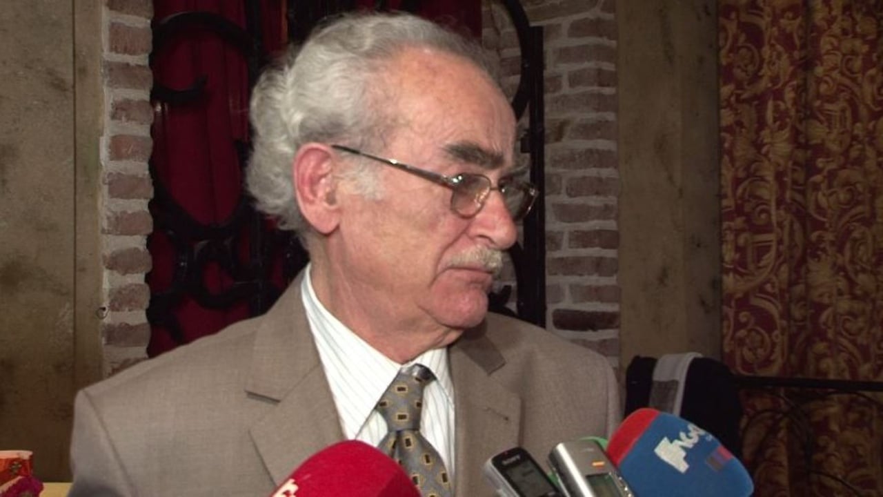 “Çfarë boshllëku po lë pas ”Felini” ynë, deti ynë nga sot do jetë i trishtuar”, Përparim Kabo reagon pas ndarjes nga jeta të Dhimitër Anagnostit